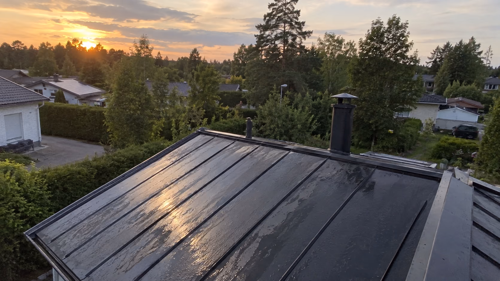 Peltikatto, noin 160 m², Espoo